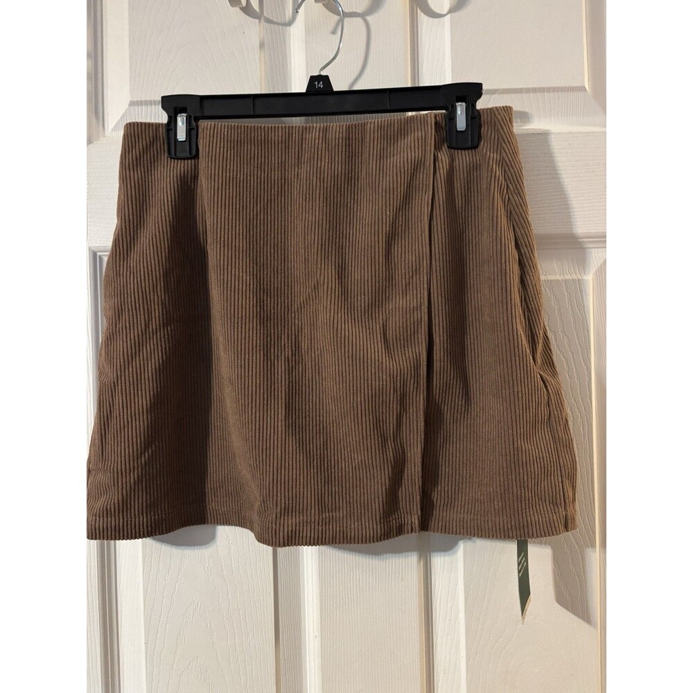 Halara M Medium Corduroy Mini Skirt Brown With Under Shorts NWT Front Slit